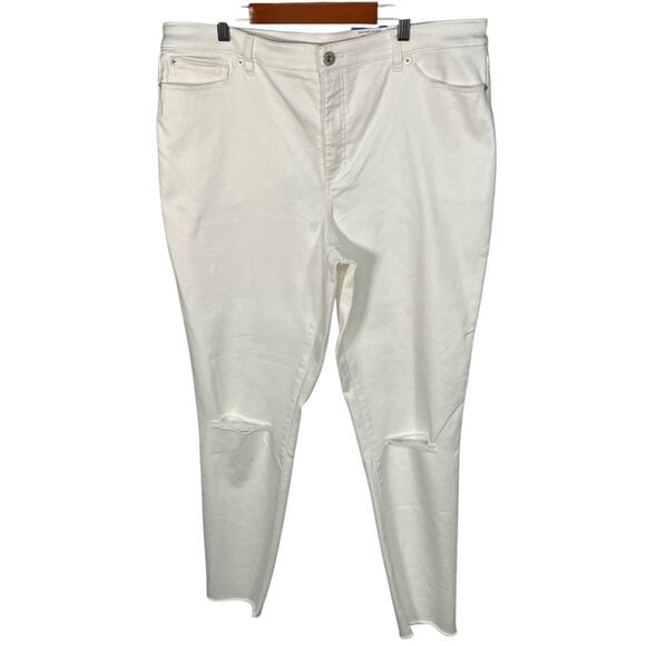 INC International Concepts Mid-Rise Skinny White‎ Distressed Jeans Women 18/34 - Picture 1 of 16